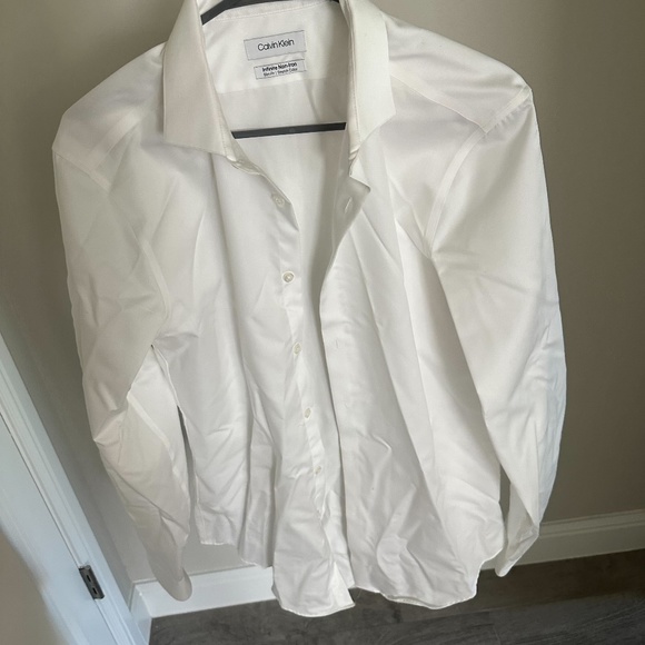 Men's Calvin Klein Button Down Dress Shirt | White | Only worn once | Size 34/35 - Picture 1 of 4